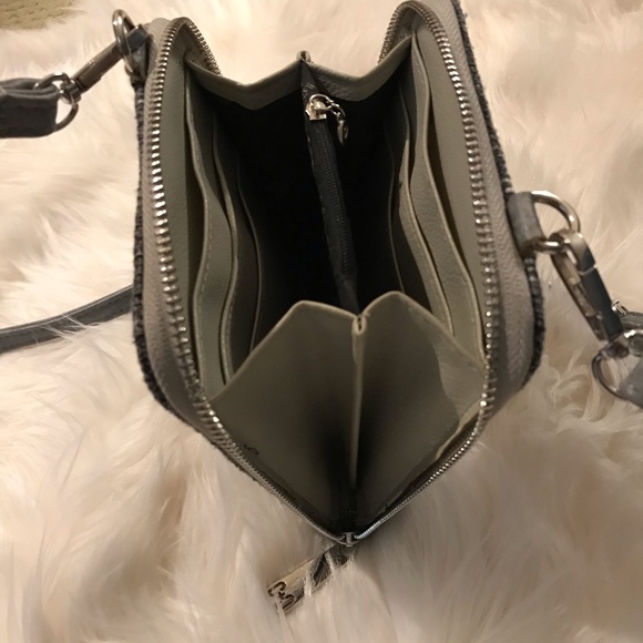 Coco + Carmen Suki Crossbody Tweed Organizer Bag - Picture 4 of 5